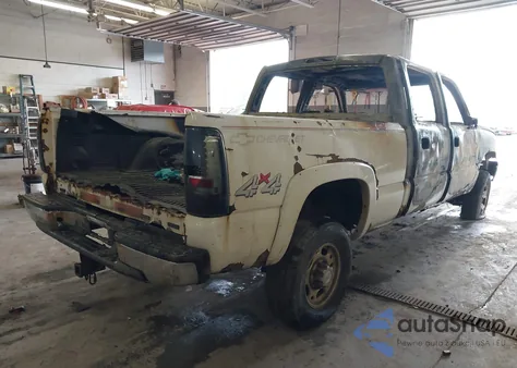 2004 Chevrolet Silverado 2500Hd Ls из США, поврежденный, VIN 1GCHK232X4F198577